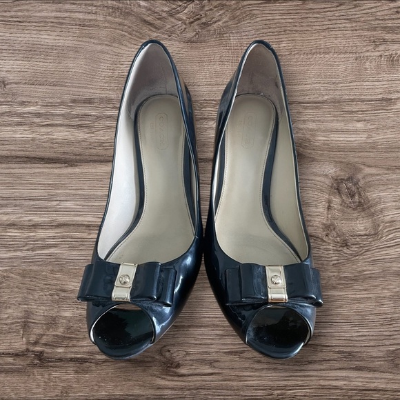 Coach Black Patent Peep-Toe Heels with Gold Bow - Picture 1 of 6